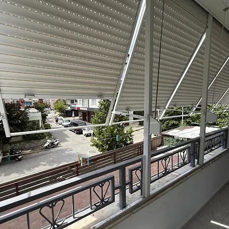 At The Cleopatra With A Balcony Appartement