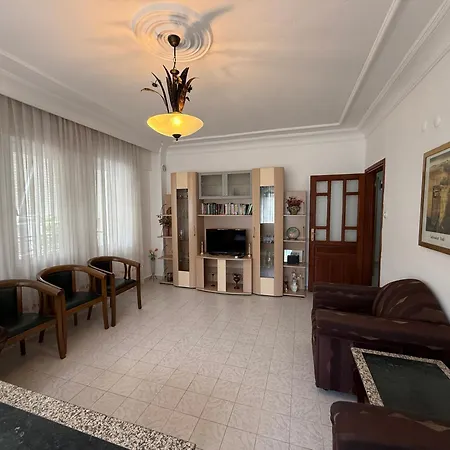 Appartement At The Cleopatra With A Balcony *