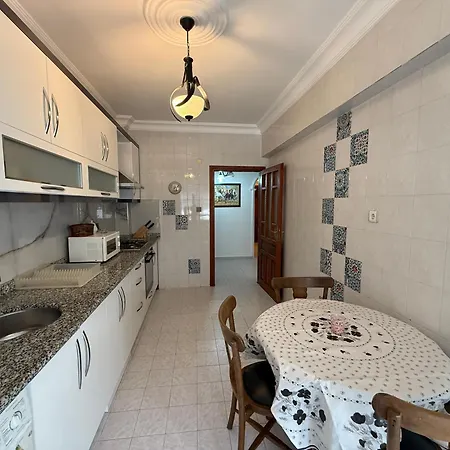 Apartment At The Cleopatra With A Balcony *